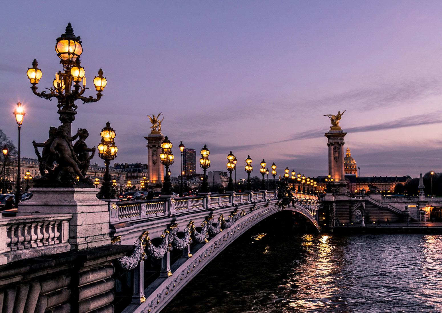 Viaje a Paris en el puente desde España 