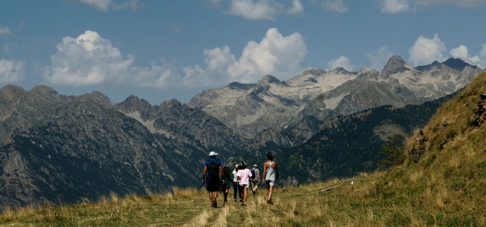 paseo pirineos vacaciones monoparentales